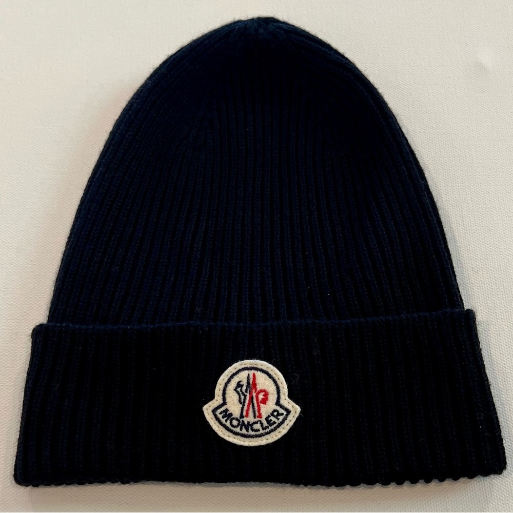 Moncler NWT Black Ribbed Beanie